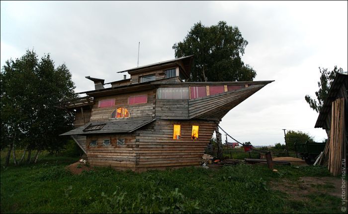 Дом-ковчег в Кемерово (9 фото)