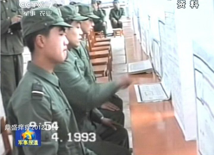 Бумажные ракетные войска Китая (8 фото)