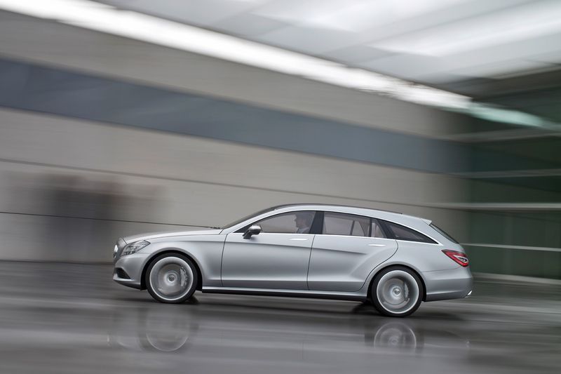 Mercedes-Benz CLS Shooting Brake появится в 2012 году (34 фото)