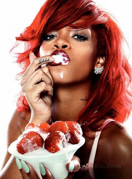 Певица Rihanna для журнала GQ (11 фото)