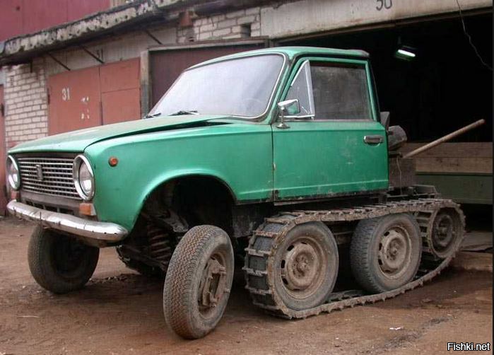 ВАЗ 2105 на гусеницах