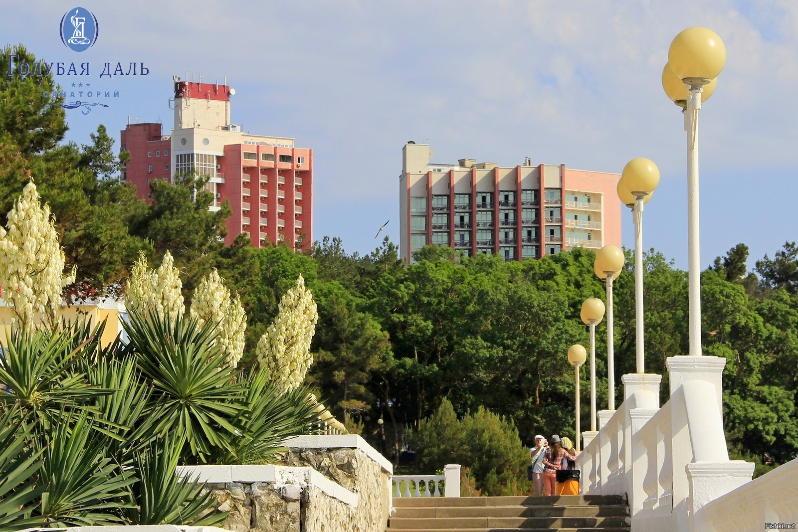 Кабардинка голубая даль. Голубая даль дивноморское. Санаторий голубая даль дивноморское. Голубая даль в дивноморске. Пляж санатория голубая даль дивноморское.