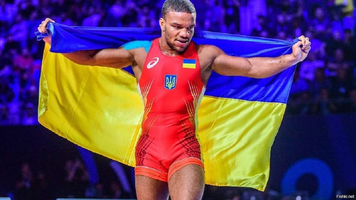 Новиков Семен борец