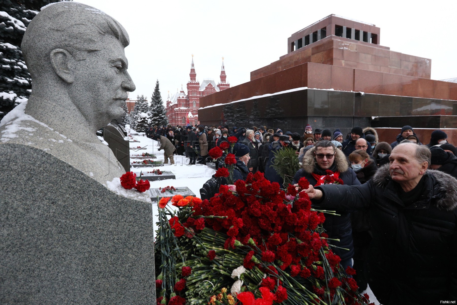 сталин на красной площади